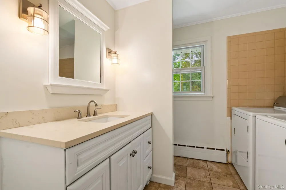 128 Rosa Lane Hurley, NY 12443