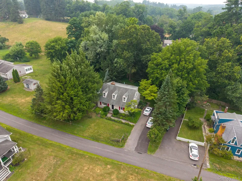 128 Rosa Lane Hurley, NY 12443