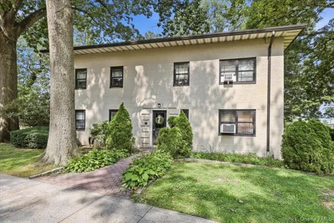 5 Whitehall Road #1L