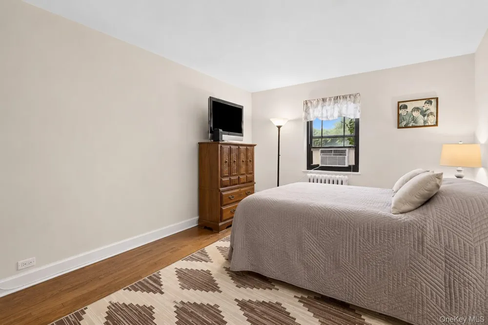 5 Whitehall Road #1L Eastchester, NY 10709
