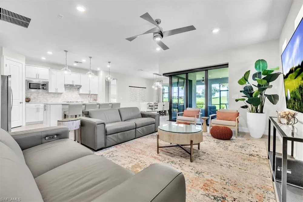 3049 Walnut Grove Lane Alva, FL 33920