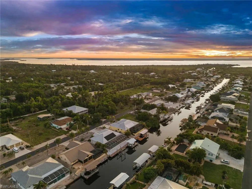 3795 Manatee Drive St. James City, FL 33956