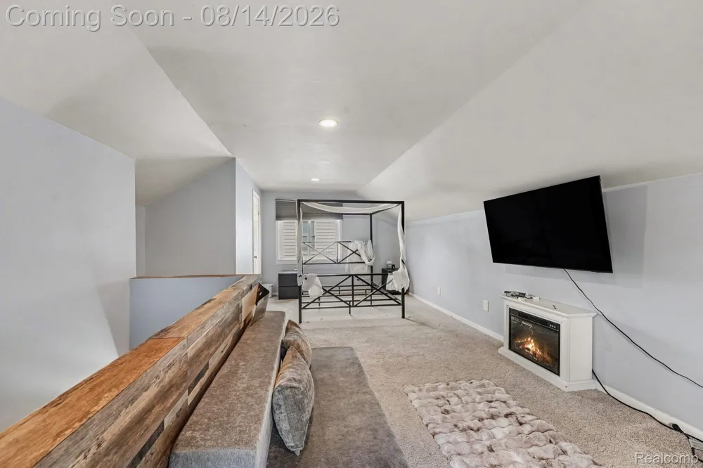 2090 Leblanc Street Lincoln Park City, MI 48146