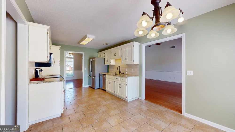 1128 Bartlett DR Statesboro, GA 30461