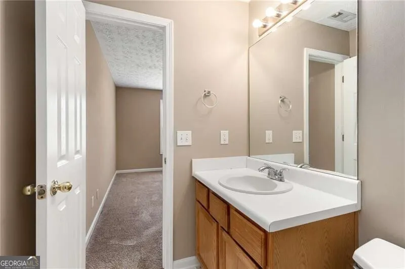 13387 Aventide LN Alpharetta, GA 30004