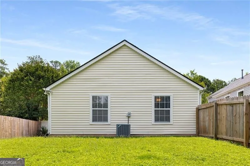 13387 Aventide LN Alpharetta, GA 30004