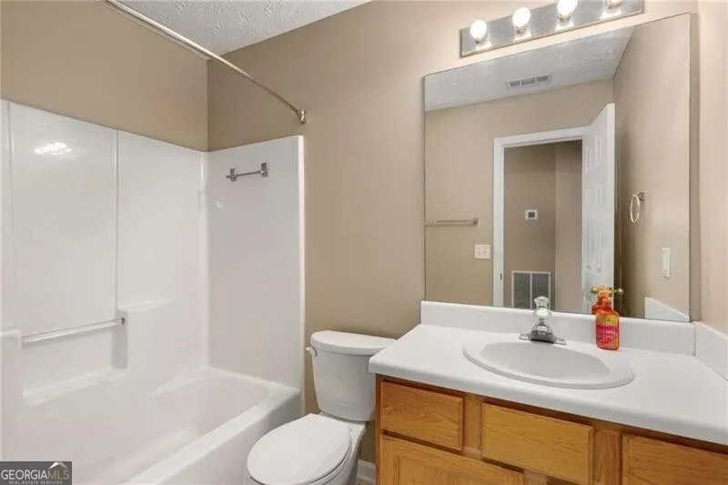 13387 Aventide LN Alpharetta, GA 30004
