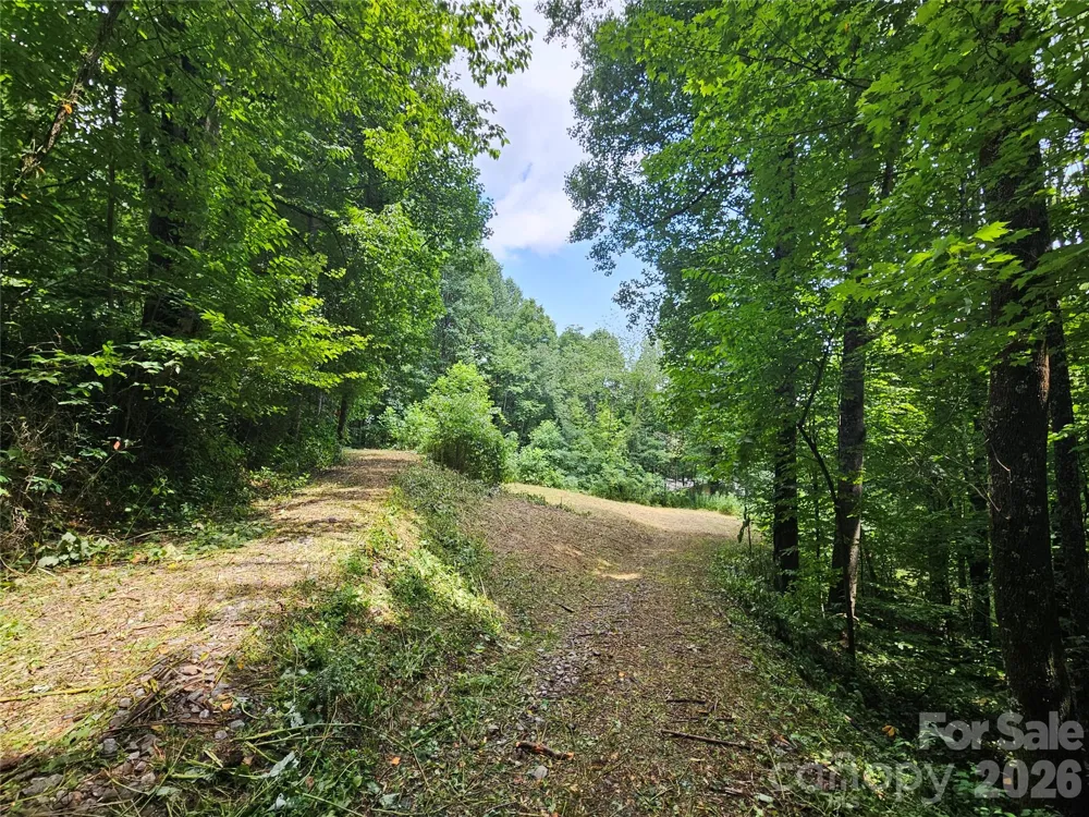 638 Crystal Tree Drive Waynesville, NC 28785