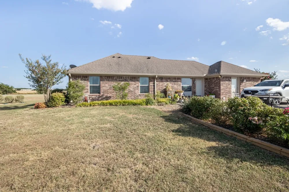 595 Hcr 3335 Hubbard, TX 76648