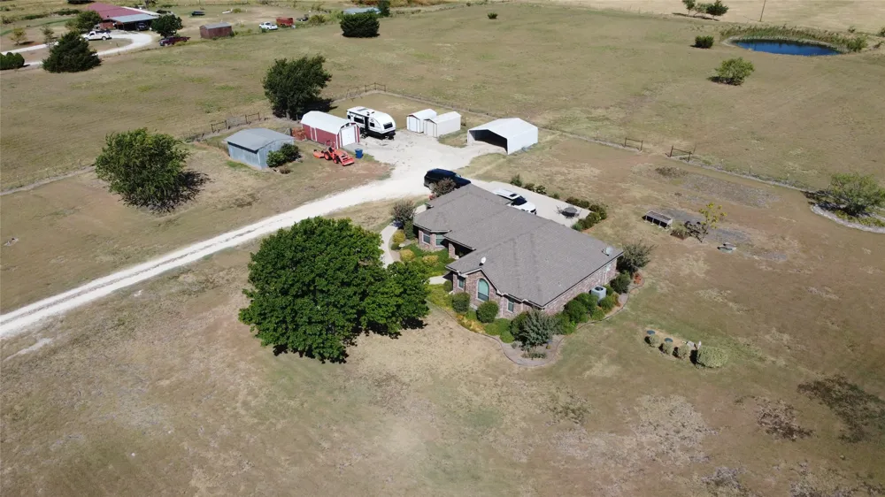 595 Hcr 3335 Hubbard, TX 76648