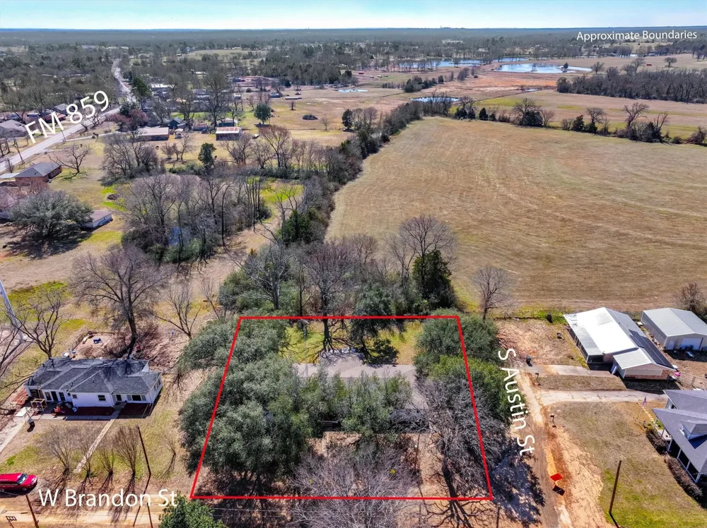 103 Brandon Edgewood, TX 75117