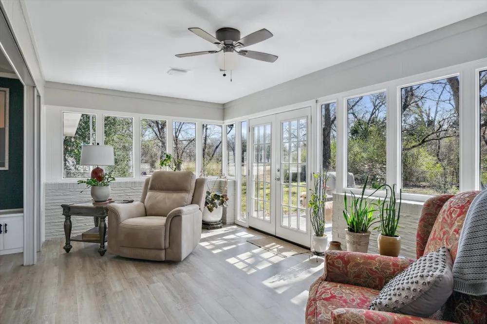 103 Brandon Edgewood, TX 75117