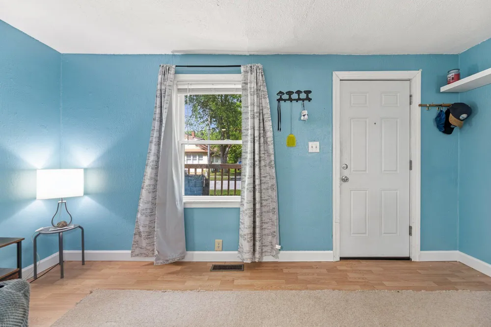 3509 Hoover Street Kalamazoo, MI 49008