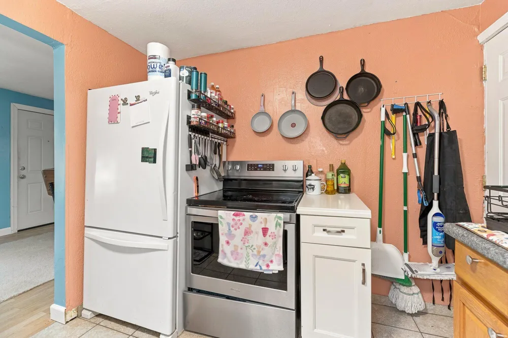 3509 Hoover Street Kalamazoo, MI 49008