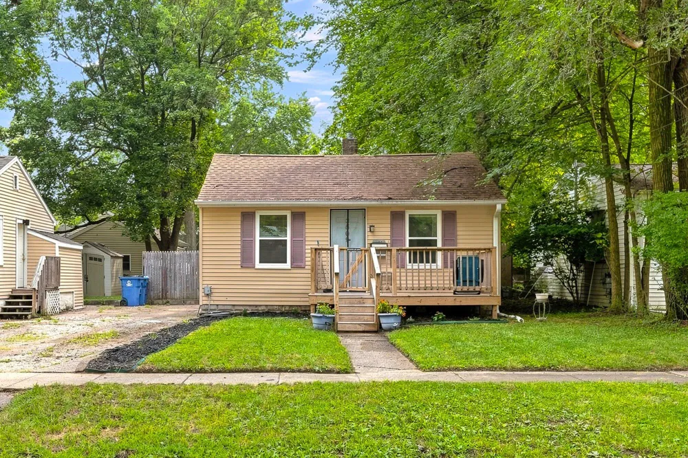 3509 Hoover Street Kalamazoo, MI 49008