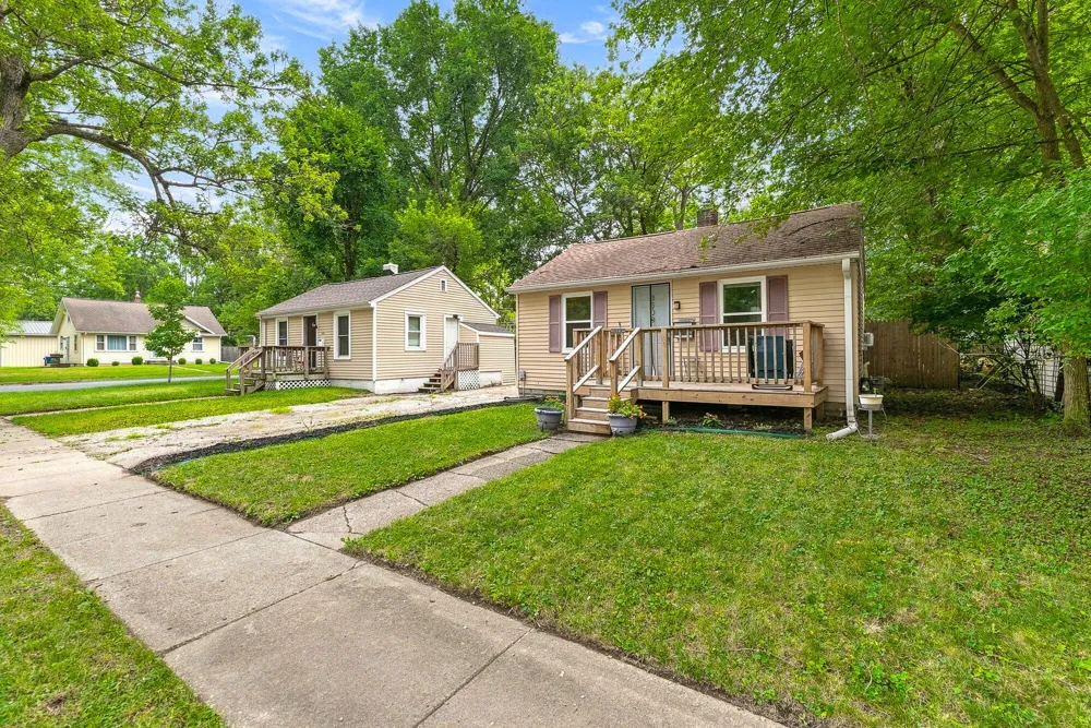 3509 Hoover Street Kalamazoo, MI 49008
