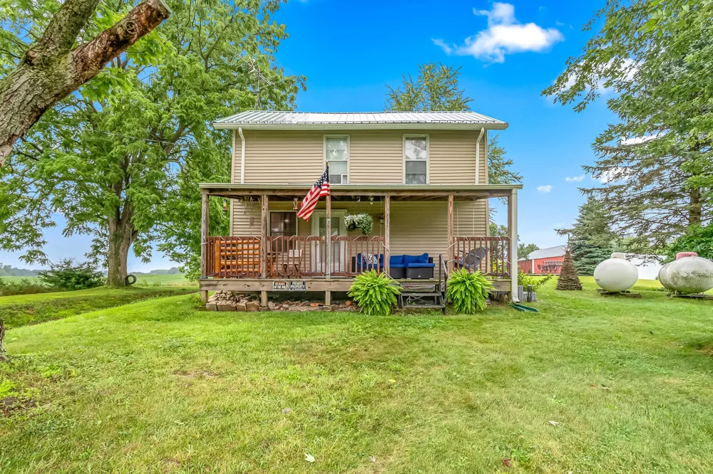 10303 Grass Lake Road Hillsdale, MI 49242