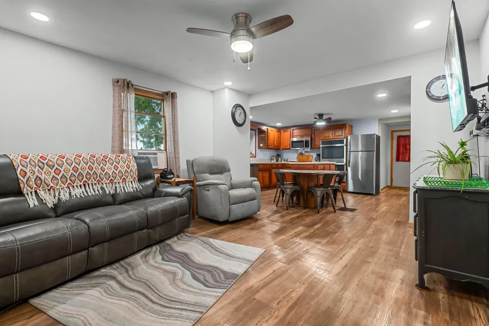 10303 Grass Lake Road Hillsdale, MI 49242