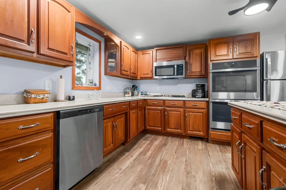 10303 Grass Lake Road Hillsdale, MI 49242