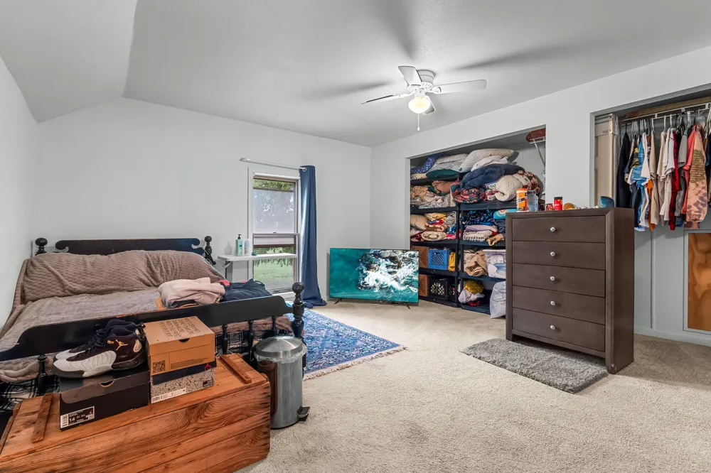 10303 Grass Lake Road Hillsdale, MI 49242