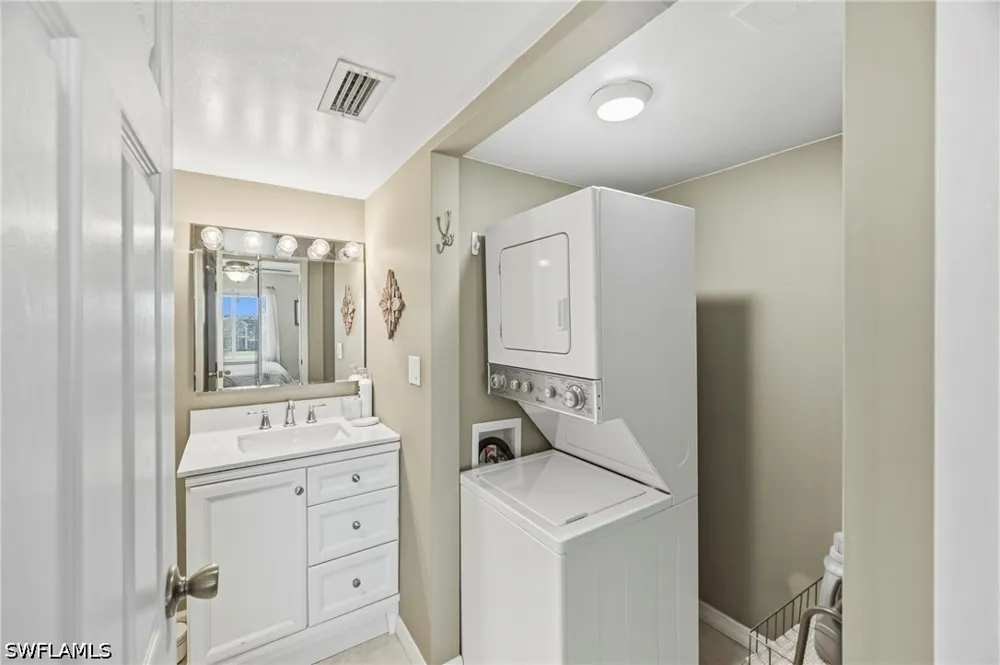Manatee Road #B304 Naples, FL 34114