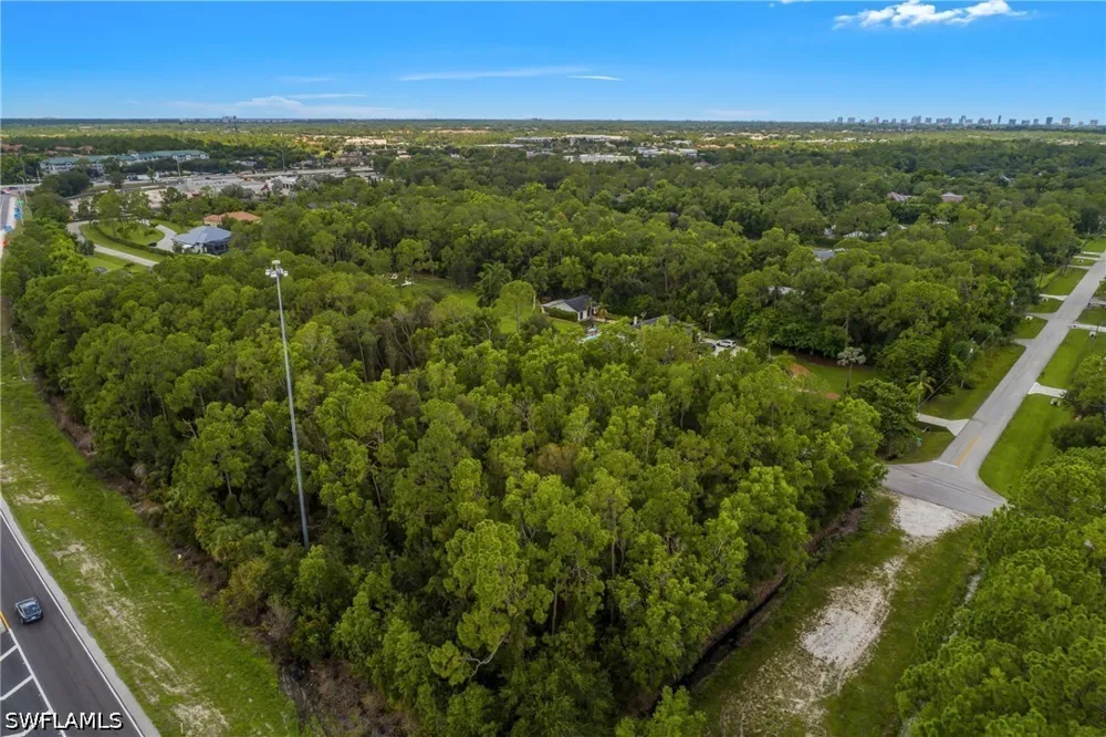 Soll Street Naples, FL 34109