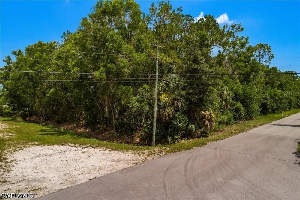 Soll Street Naples, FL 34109