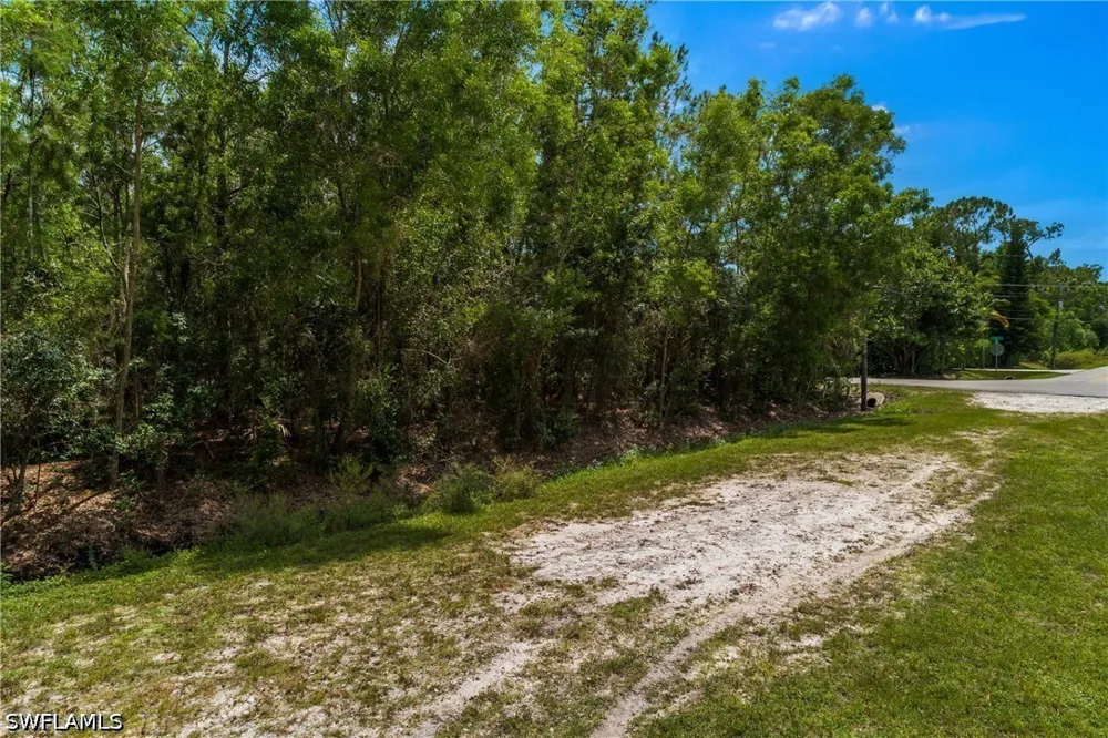 Soll Street Naples, FL 34109