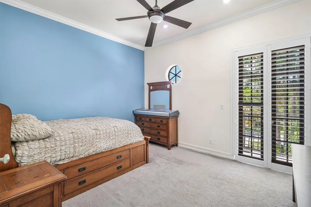 17738 Lake Azure Way Boca Raton, FL 33496