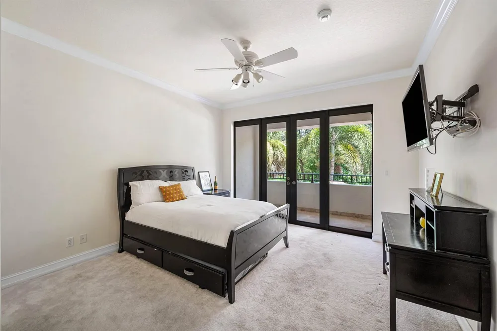 17738 Lake Azure Way Boca Raton, FL 33496