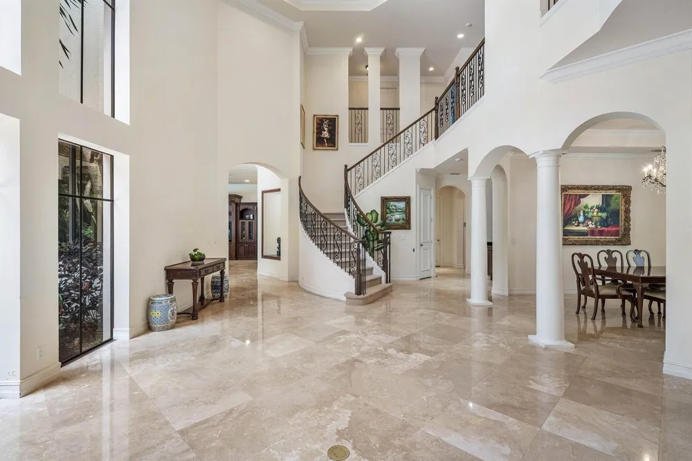 17738 Lake Azure Way Boca Raton, FL 33496