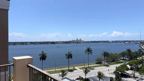 1801 Flagler Drive #910