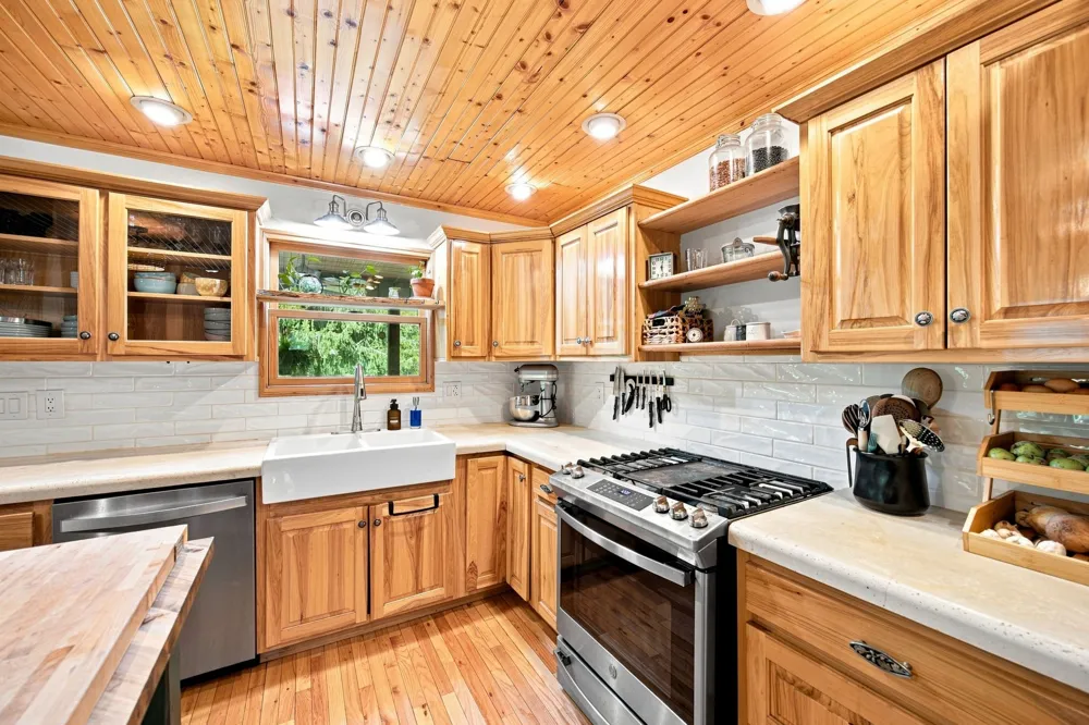 2362 Euchee Rd Ten Mile, TN 37880