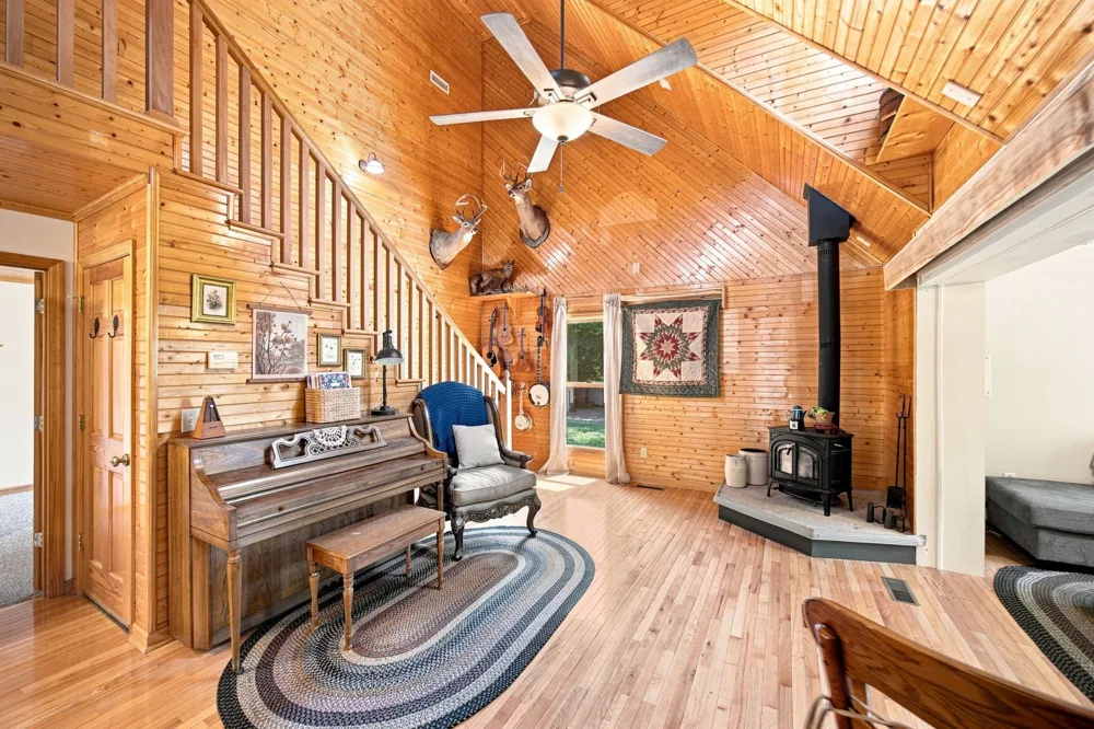 2362 Euchee Rd Ten Mile, TN 37880