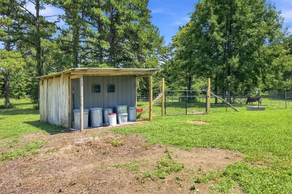 2362 Euchee Rd Ten Mile, TN 37880