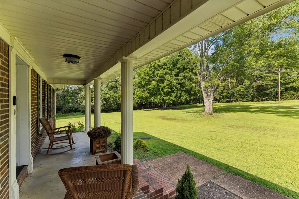 216 Napier Lake Rd Hohenwald, TN 38462