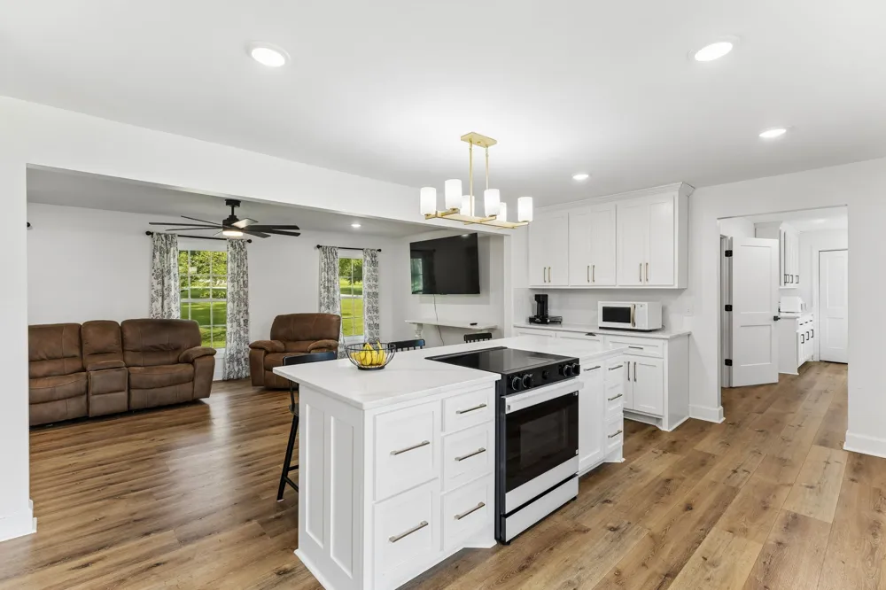 216 Napier Lake Rd Hohenwald, TN 38462