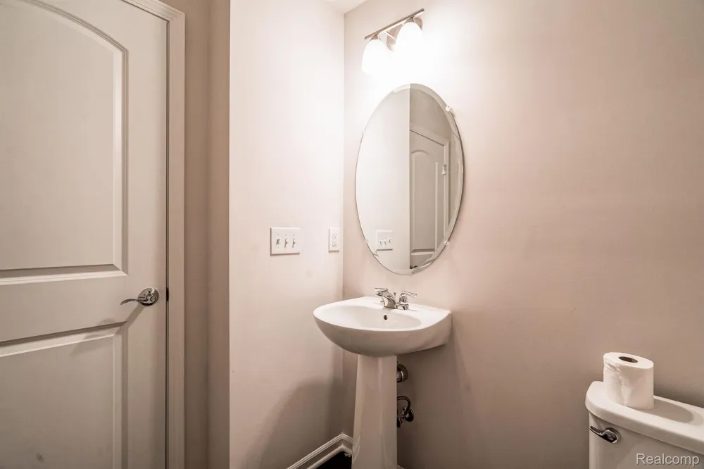 49791 LANTERN WAY Canton Charter Township, MI 48188