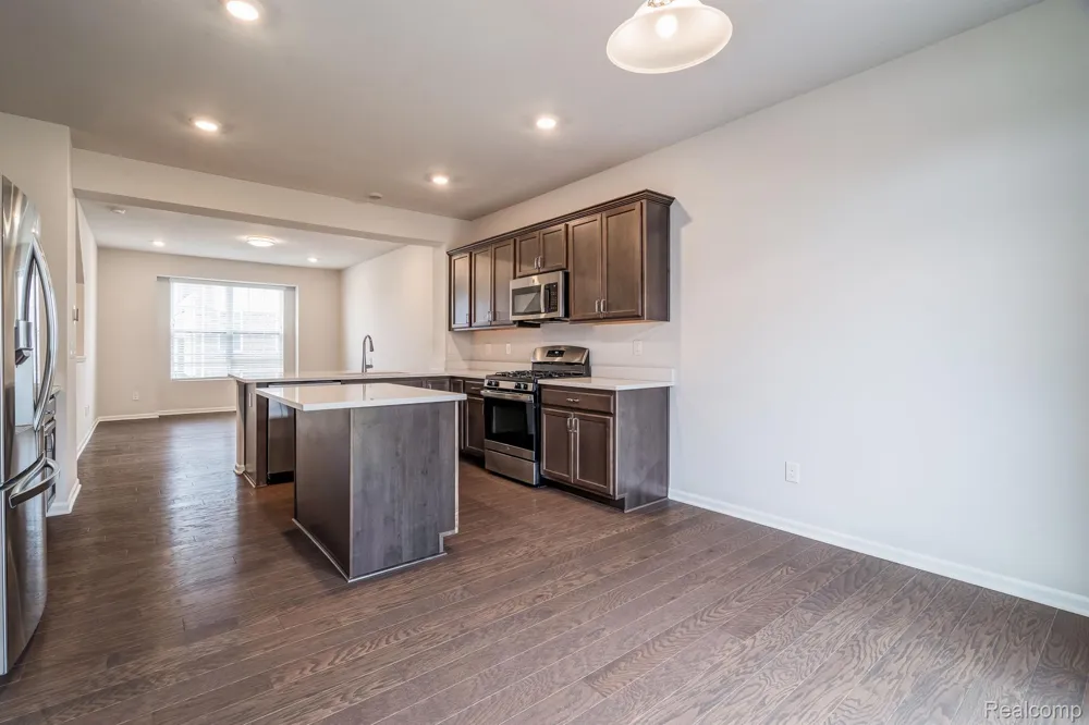 49791 LANTERN WAY Canton Charter Township, MI 48188