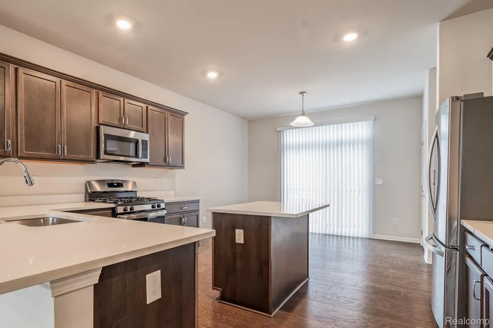 49791 LANTERN WAY Canton Charter Township, MI 48188