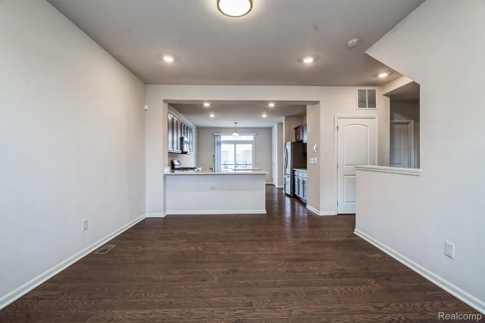 49791 LANTERN WAY Canton Charter Township, MI 48188