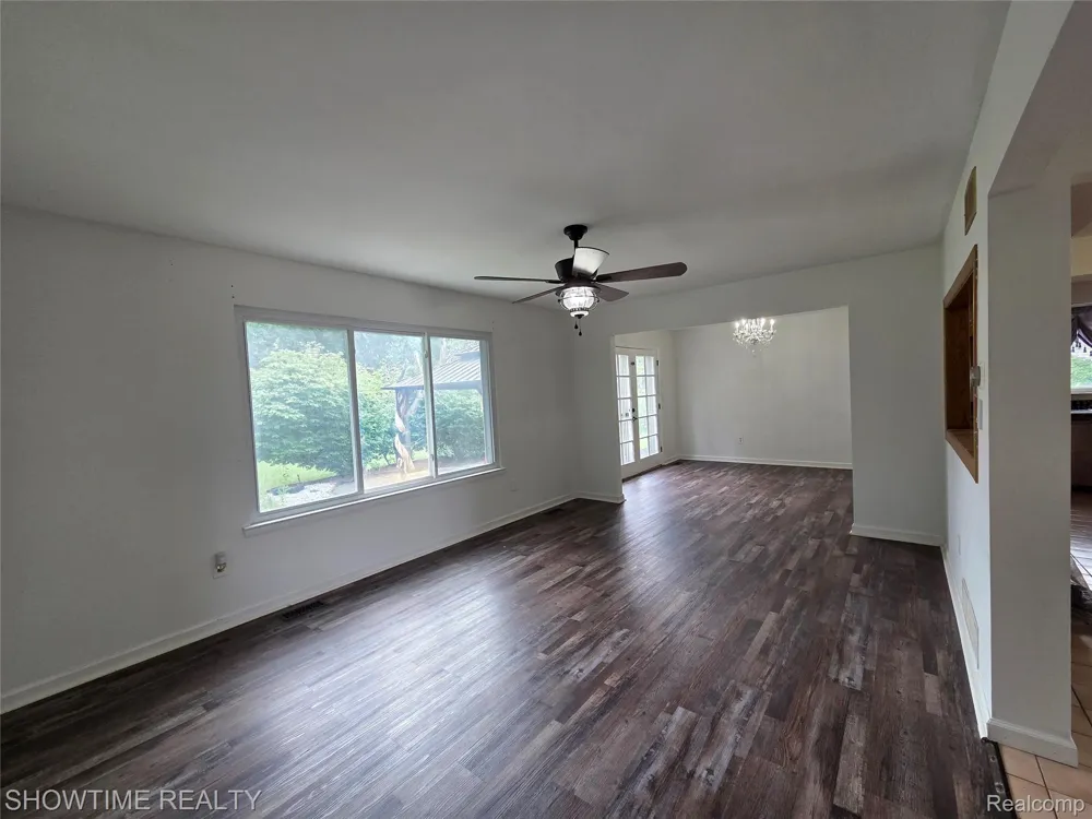 35706 Duke Drive Sterling Heights City, MI 48310