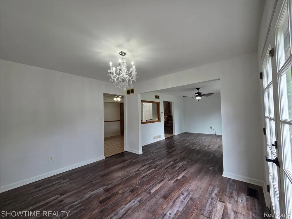 35706 Duke Drive Sterling Heights City, MI 48310
