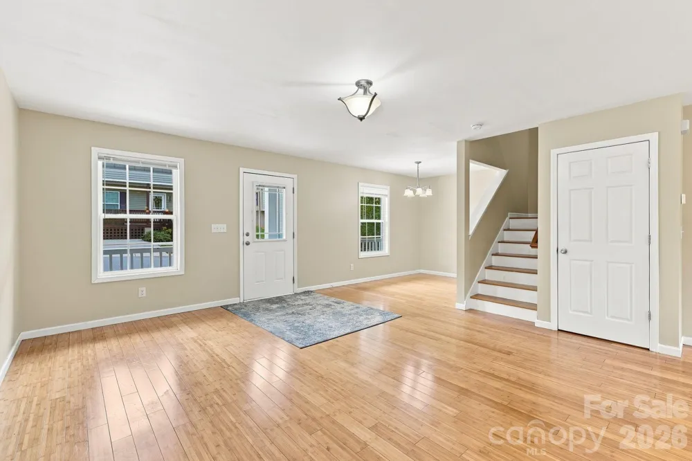 32 Jeff Drive Asheville, NC 28806