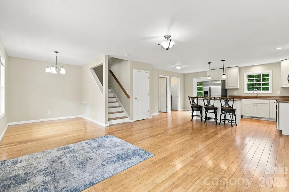 32 Jeff Drive Asheville, NC 28806