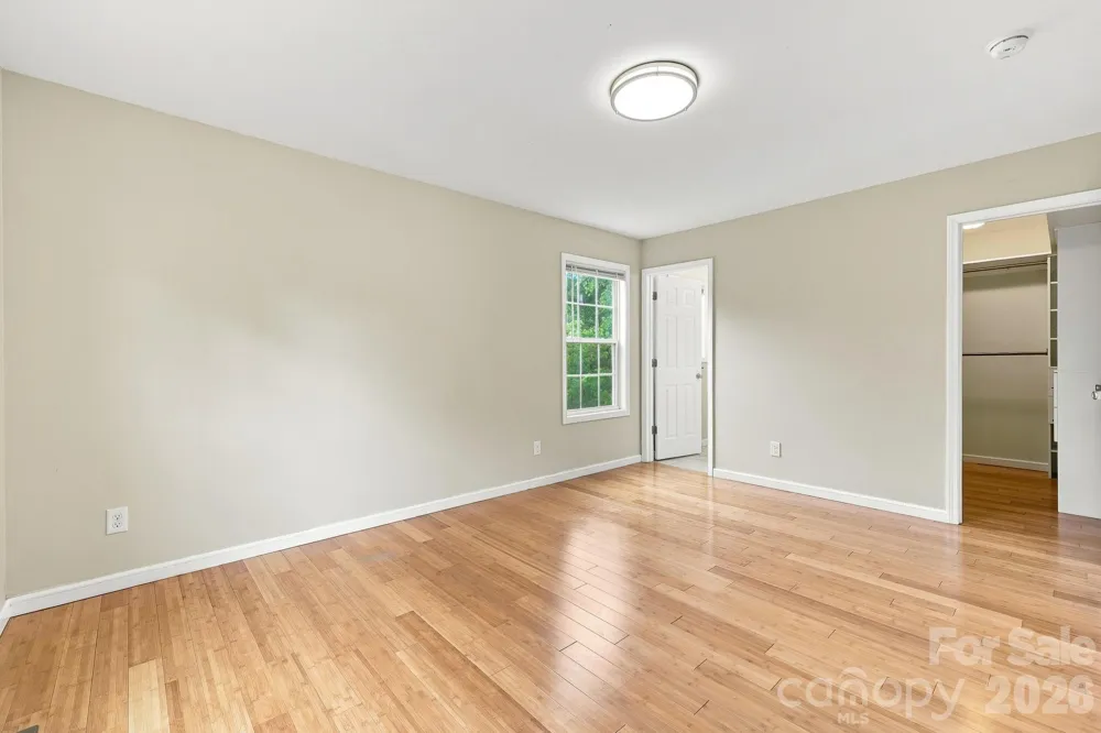 32 Jeff Drive Asheville, NC 28806