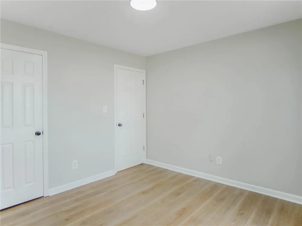 5603 Eagles Feather Lane Riverdale, GA 30274