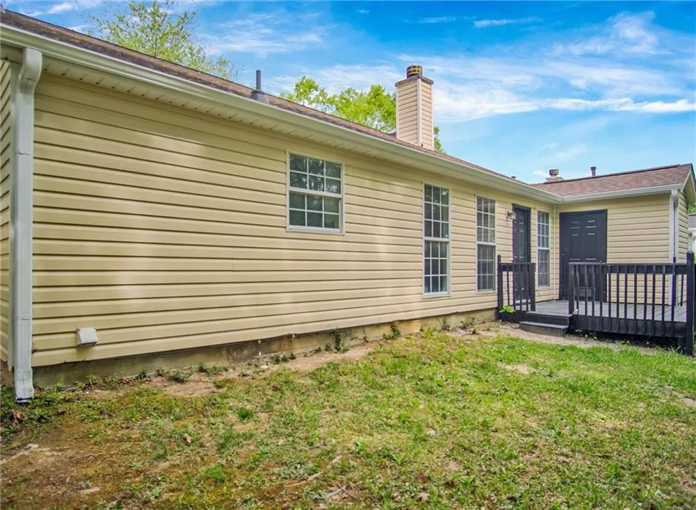 5603 Eagles Feather Lane Riverdale, GA 30274