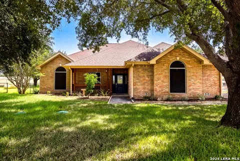 516 Lake Valley Dr