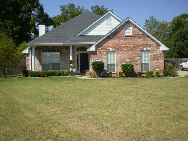 2471 Brookside Drive Bossier City, LA 71111